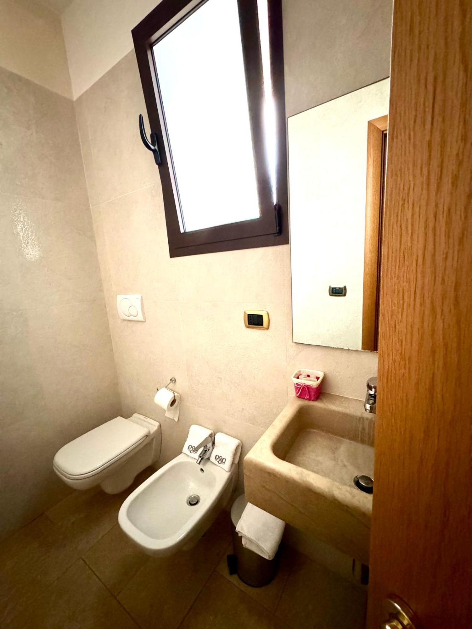 Ego Salento Hotel กาลาตีนา ภายนอก รูปภาพ