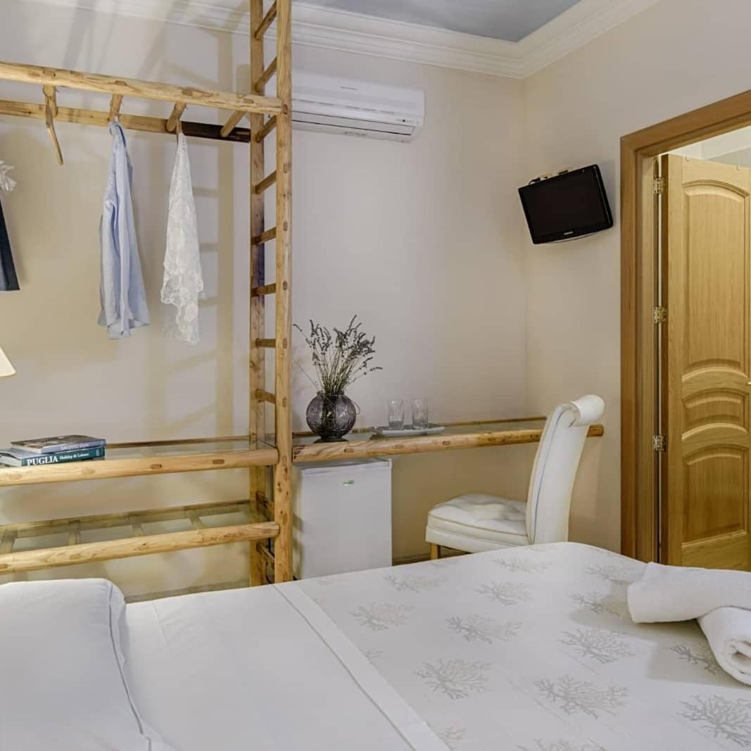 Ego Salento Hotel กาลาตีนา ห้อง รูปภาพ