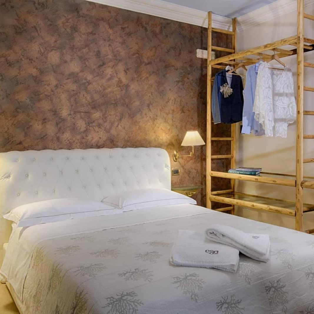 Ego Salento Hotel กาลาตีนา ห้อง รูปภาพ