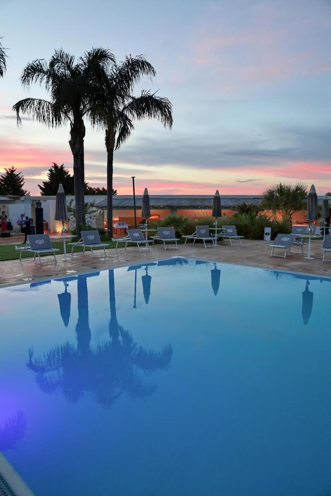 Ego Salento Hotel กาลาตีนา ภายนอก รูปภาพ