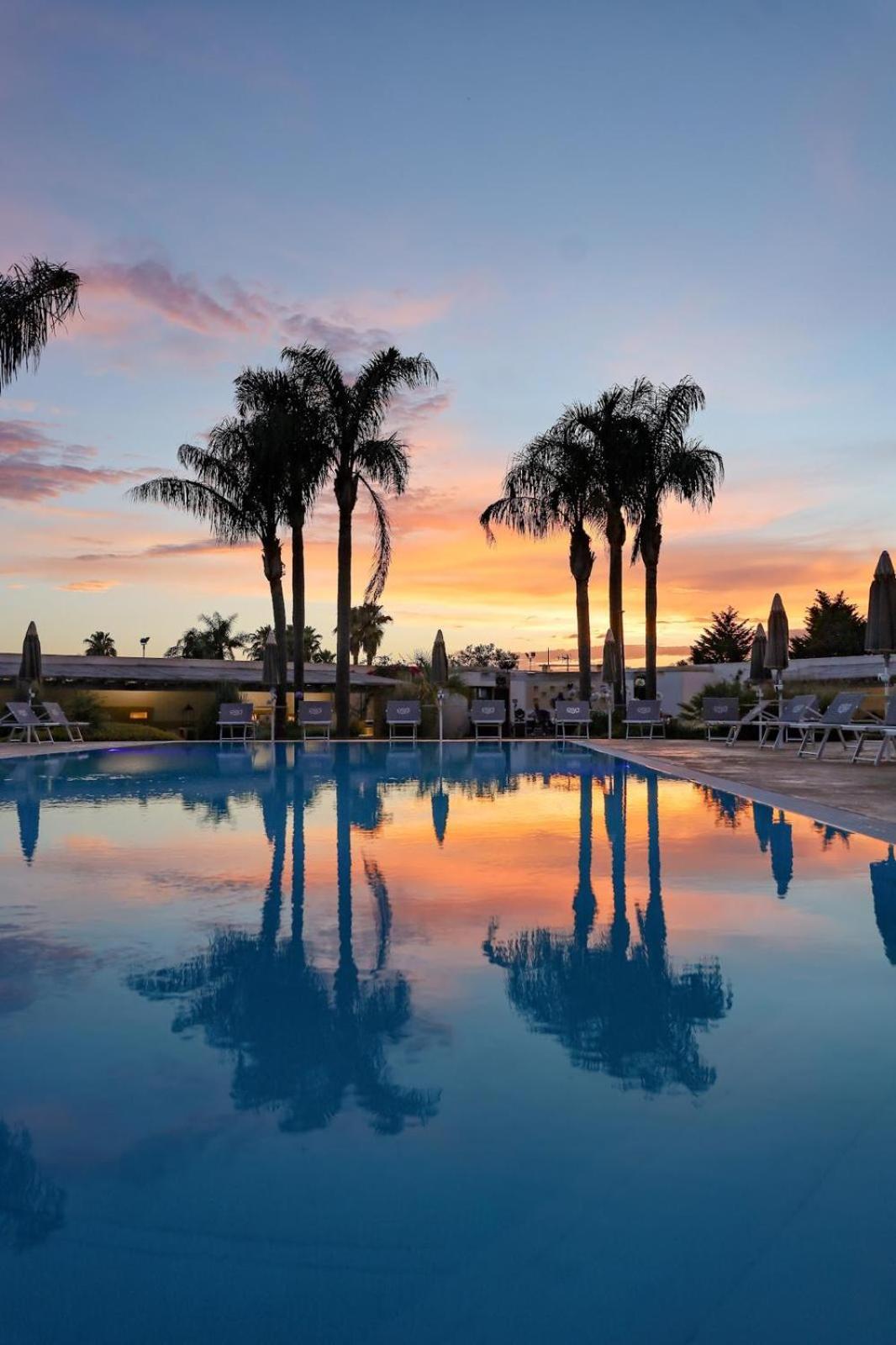 Ego Salento Hotel กาลาตีนา ภายนอก รูปภาพ